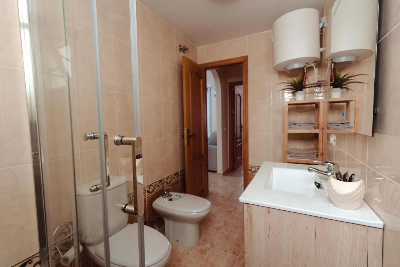 Apto Ache, Acogedor Apartamento De 66 M Con Terraza, Aire Acondicionado Y Parking Privado Gratuito Los Abrigos Španělsko